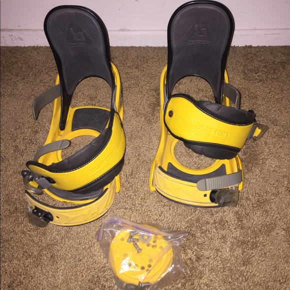 Northwave snowboarding boots with Burton bindings main image 12